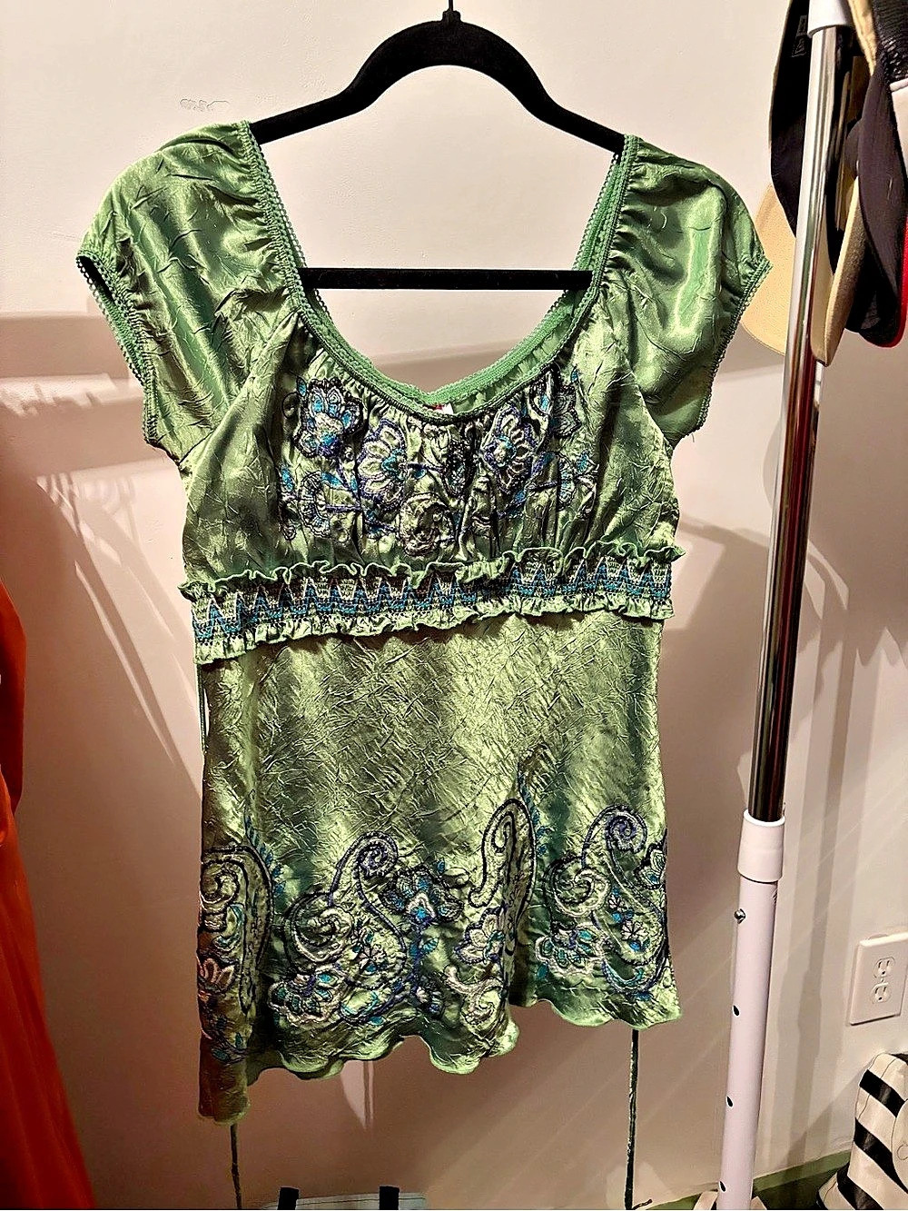 Vintage y2k Paisley Embroidered Blouse, bright Green size s/m